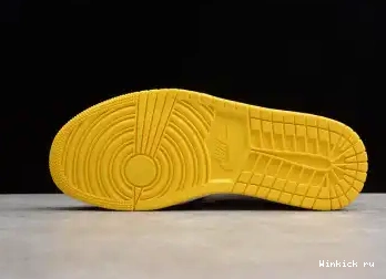 071 852542 1 BLACK WHITE YELLOW JORDAN TOE AIR 0703